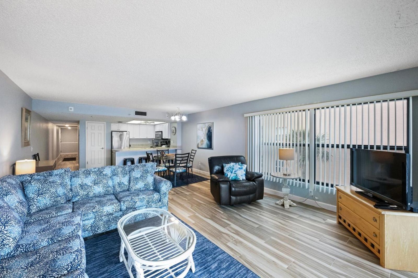 201 Sandy Shores Condos St. Pete Beach Exterior foto